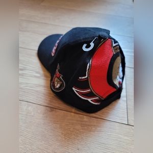 Vintage Ottawa Senators hat- embroidered logo on back